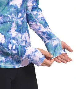 'The North Face' Women's Printed Winter Warm Essential 1/4 Zip - Lavender Fog 8 'The North Face' Women's Printed Winter Warm Essential 1/4 Zip - Lavender Fog -Outfit Shop NF0A7WVA 94K modelalt5 1024x1024@2x